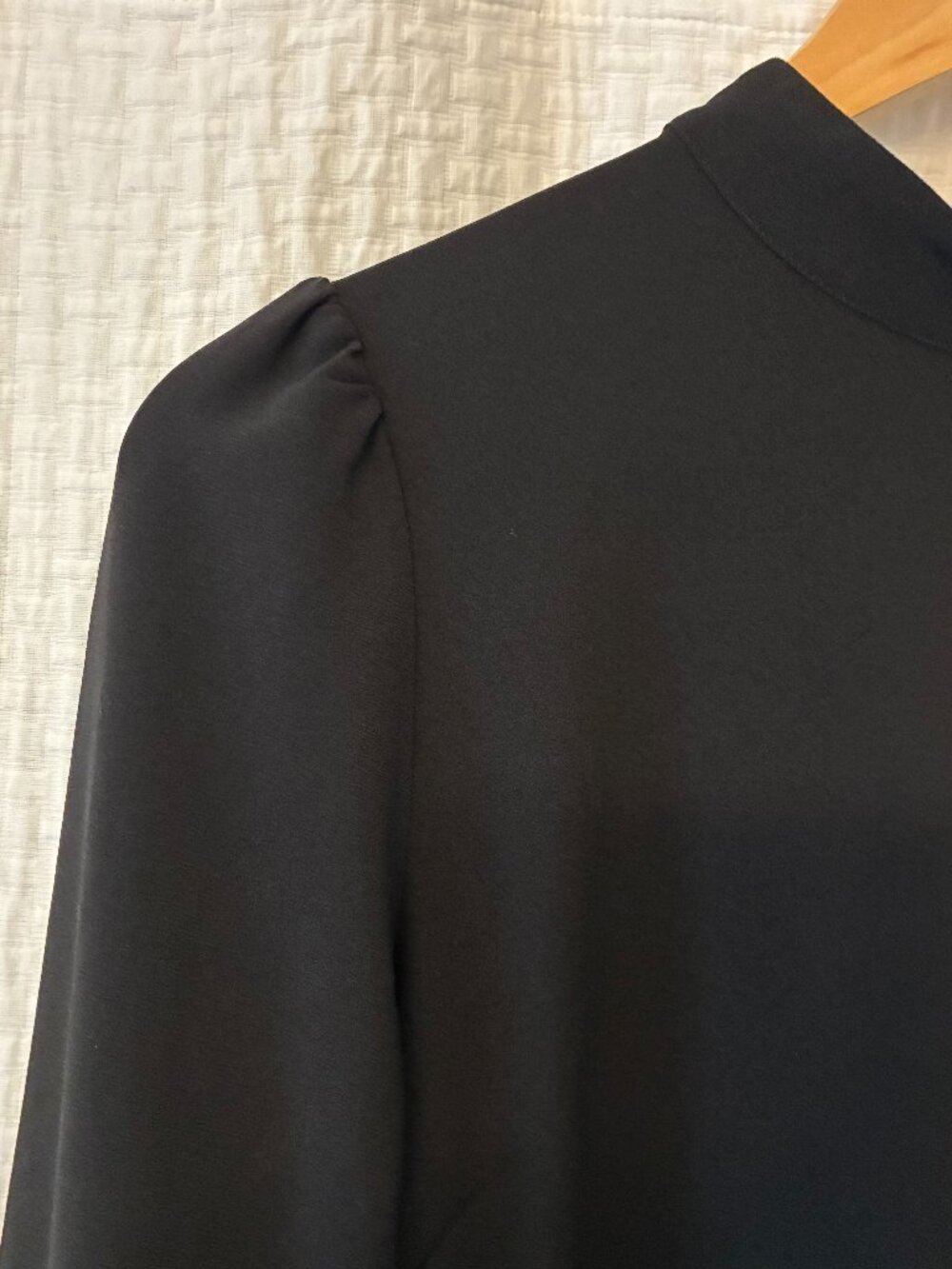 NWT Banana Republic SIZE 4 Long Sleeve Midi Dress from Holiday Collection